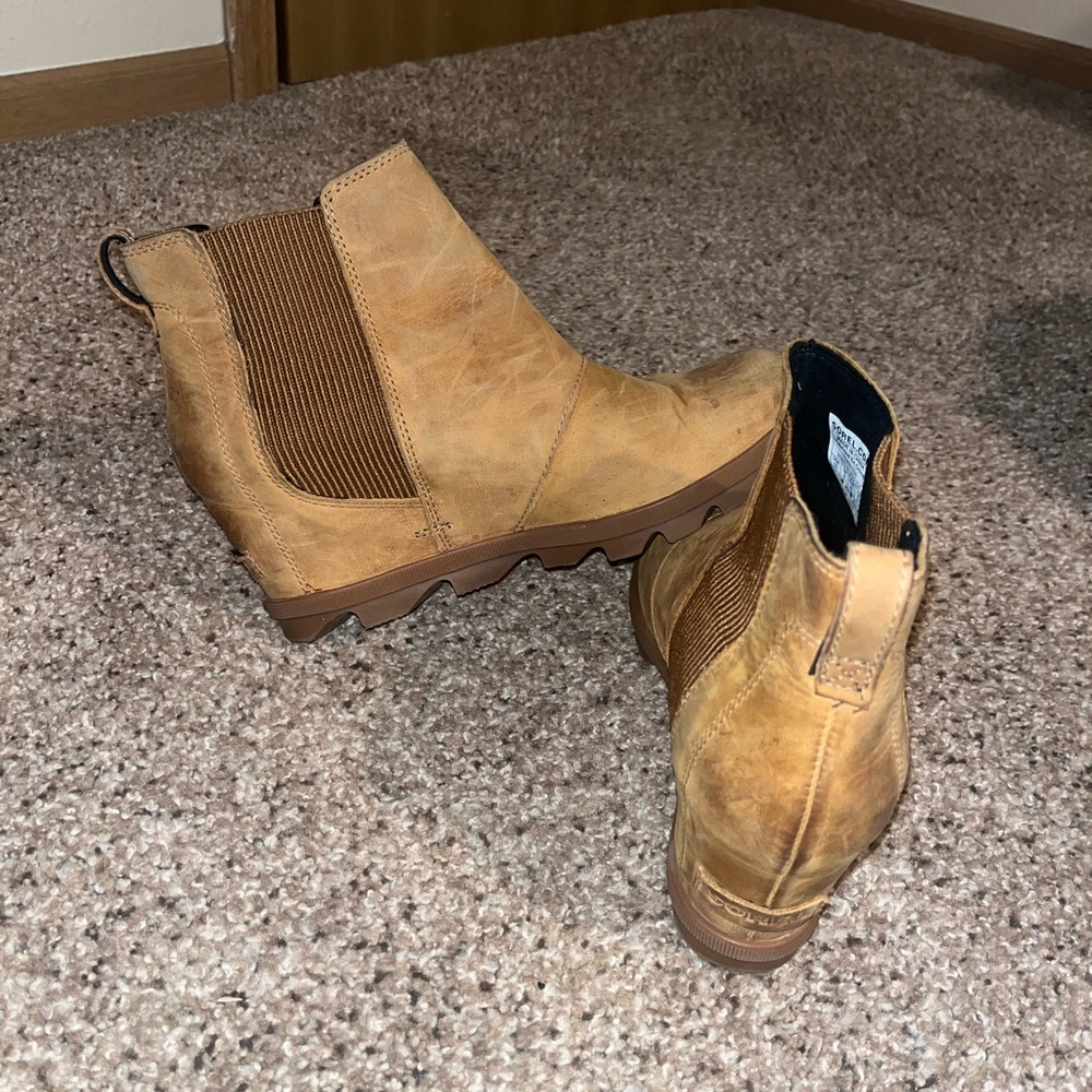 Sorel Wedge booties